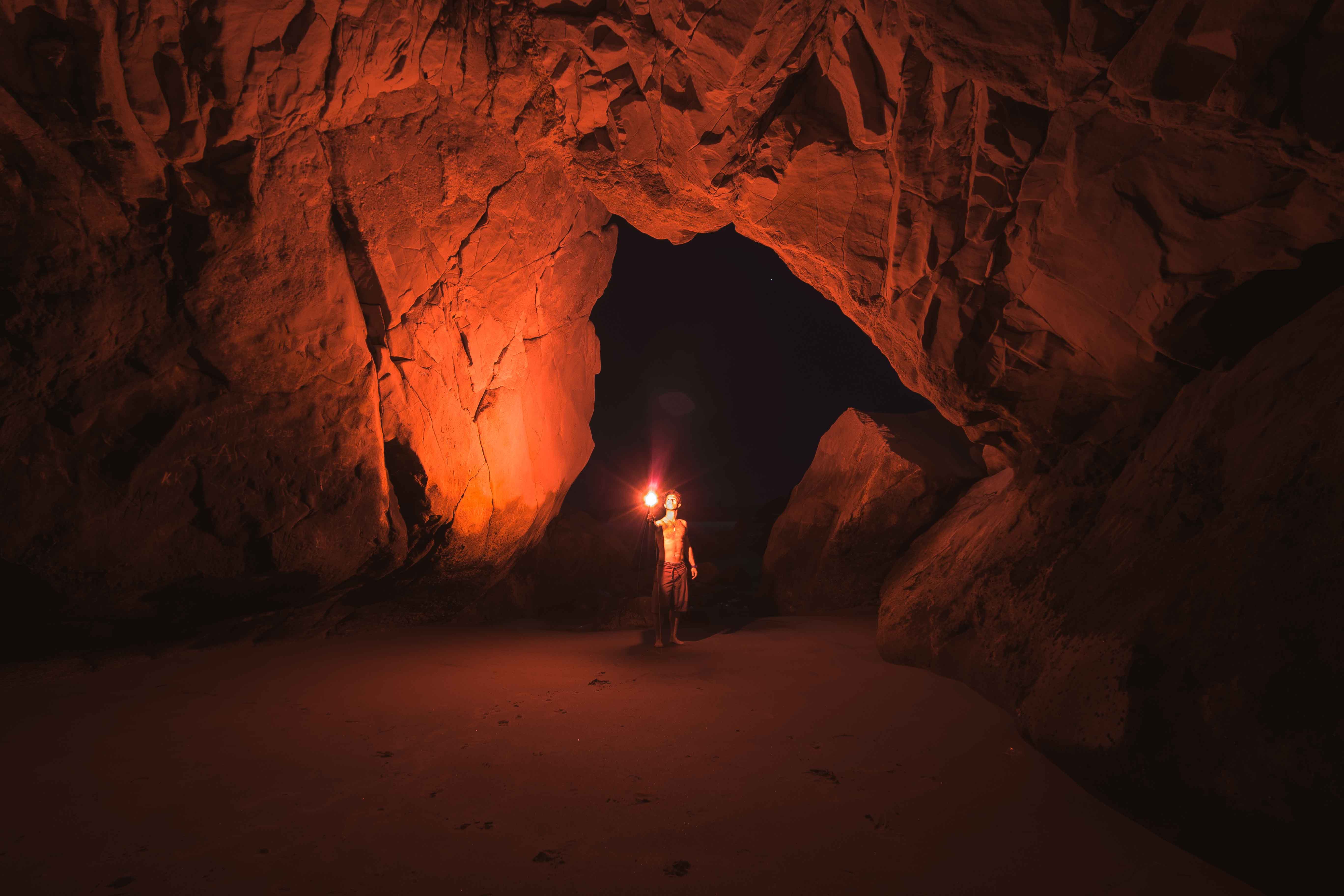 Cave v. Пещера Харрисонс-Кейв. Пещера Лос-Тайос. Карстовые пещеры Сатаплиа. Пещера нохъо.